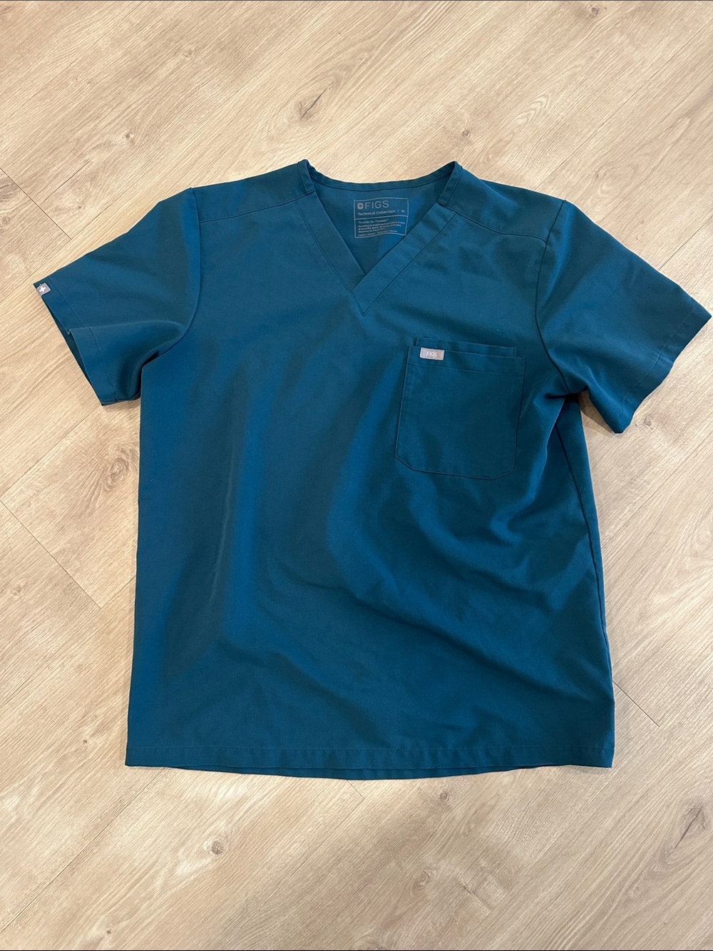 FIGS Caribbean Blue Scrub Top (M)